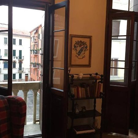 Apartamento A Casa Di Claudia Venecia Exterior foto