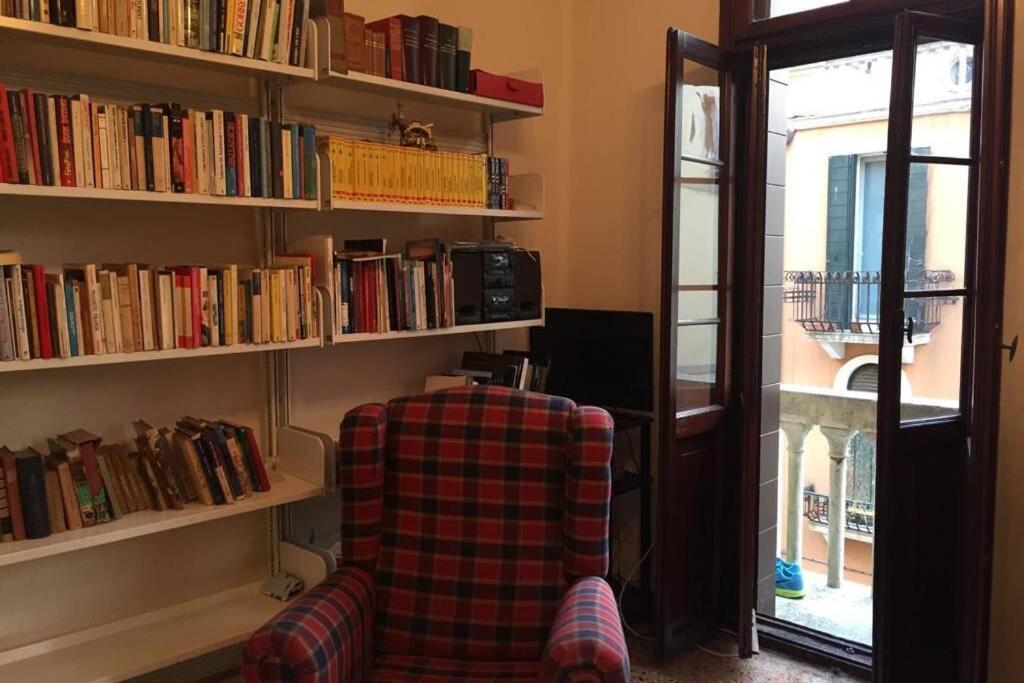 Apartamento A Casa Di Claudia Venecia Exterior foto