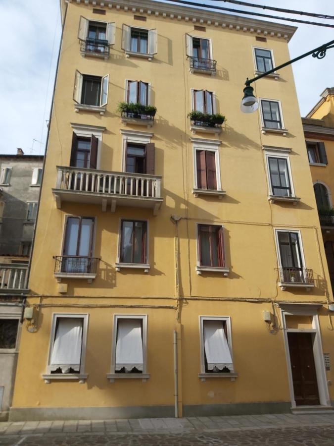 Apartamento A Casa Di Claudia Venecia Exterior foto
